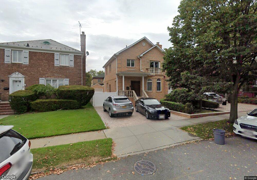 8043 190th St, Hollis, NY 11423 - photo 1