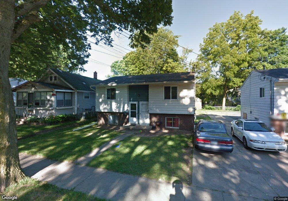 1716 Lyons Ave, Lansing, MI 48910 - photo 1