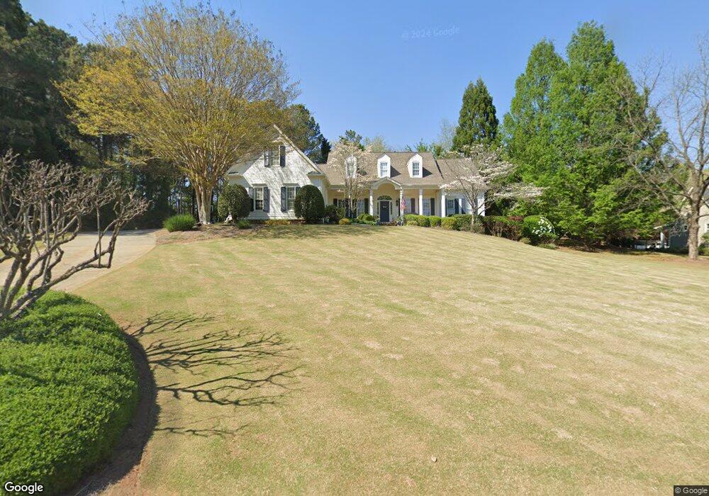 15400 White Columns Dr, Alpharetta, GA 30004 - photo 1