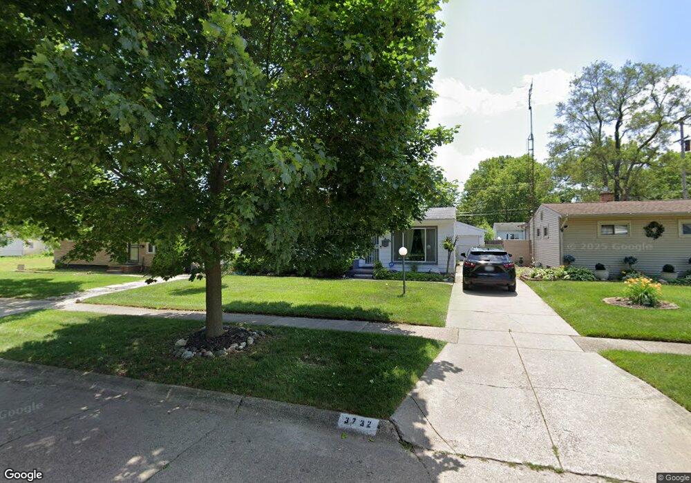 3732 Lynn St, Flint, MI 48503 - photo 1