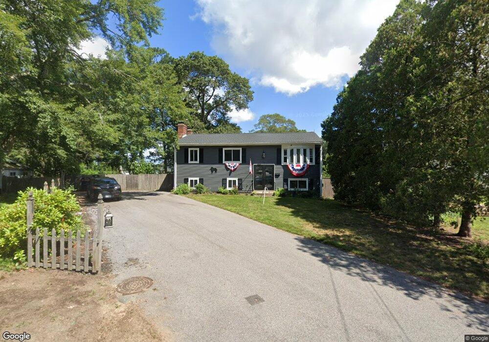 11 Capeway Rd, Warwick, RI 02886 - photo 1