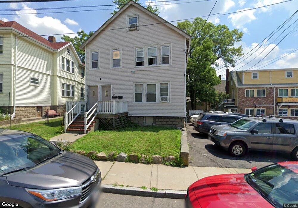 922 Canterbury St, Roslindale, MA 02131 - photo 1