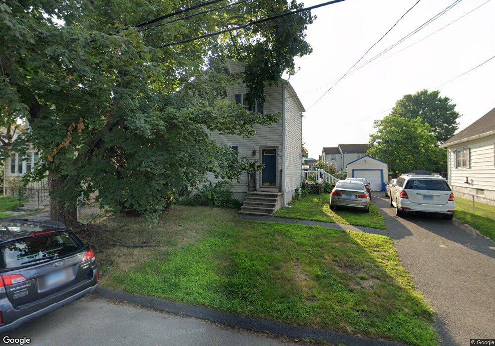 216 Hamilton Ave, Stratford, CT 06615 - photo 1