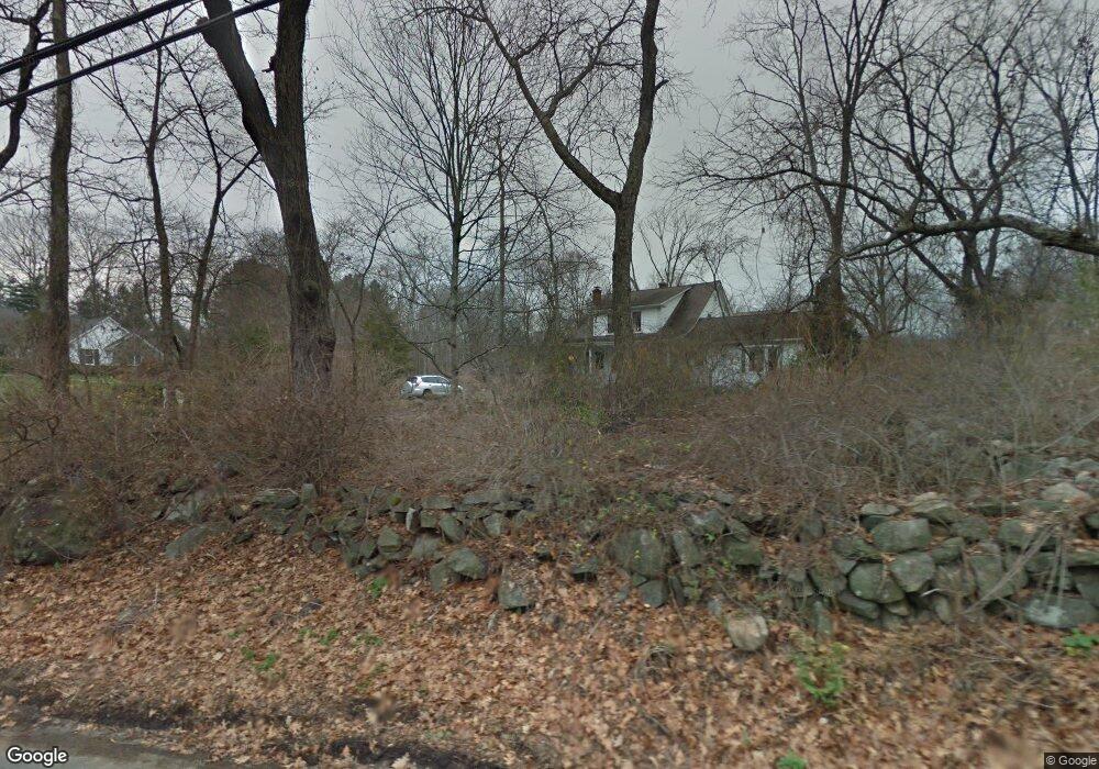 282 Cognewaugh Rd, Cos Cob, CT 06807 - photo 1