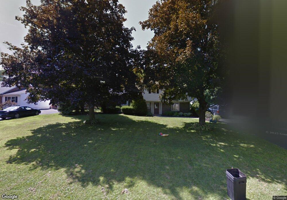 1047 Winne Rd, Schenectady, NY 12309 - photo 1