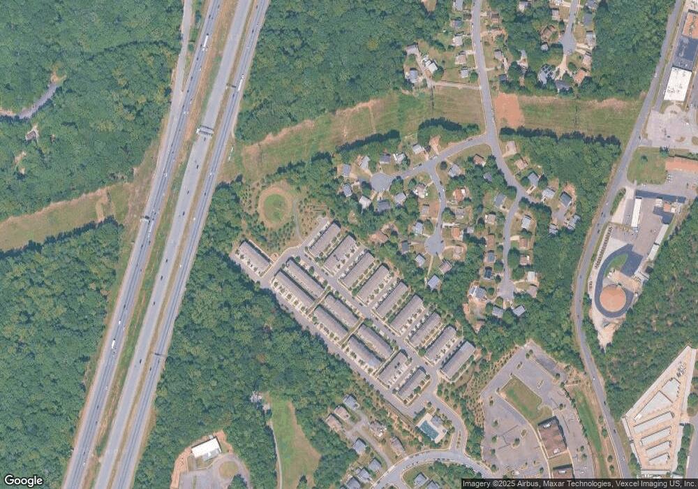 4516 Potomac Highlands Cir, Triangle, VA 22172 - photo 1