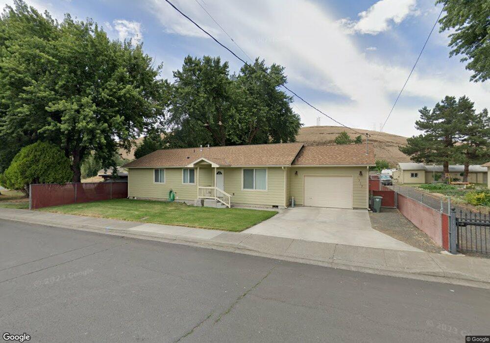 1717 SE Byers Ave, Pendleton, OR 97801 - photo 1