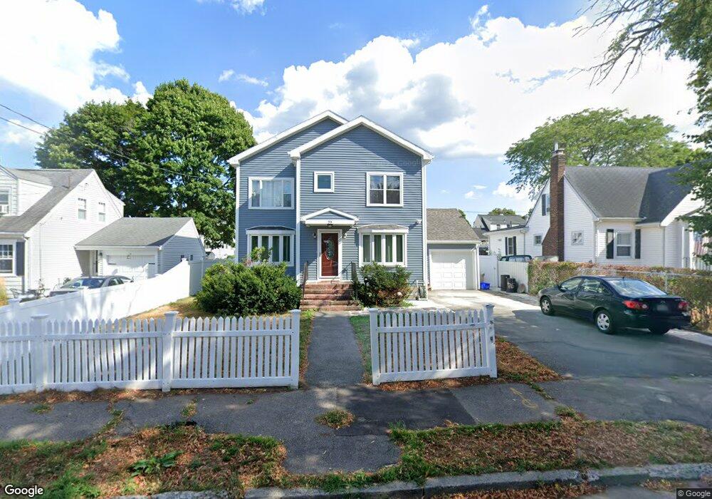 20 Hamilton Ave, Quincy, MA 02171 - photo 1