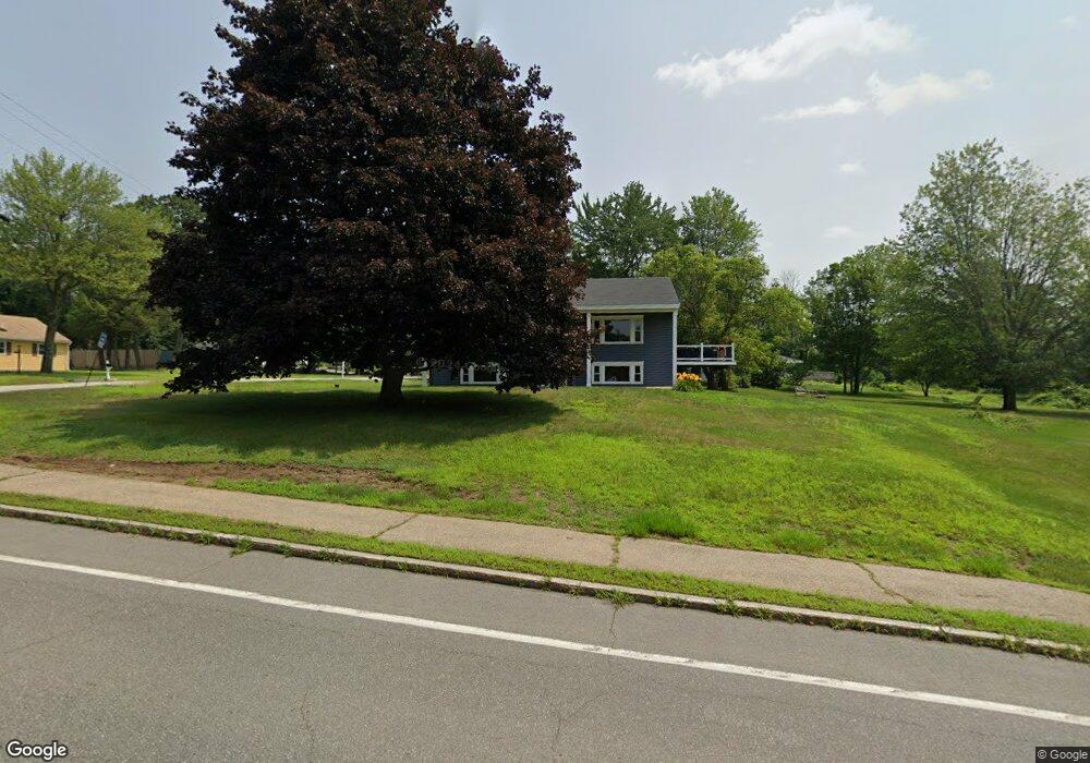 31 Mammoth Rd, Hooksett, NH 03106 - photo 1