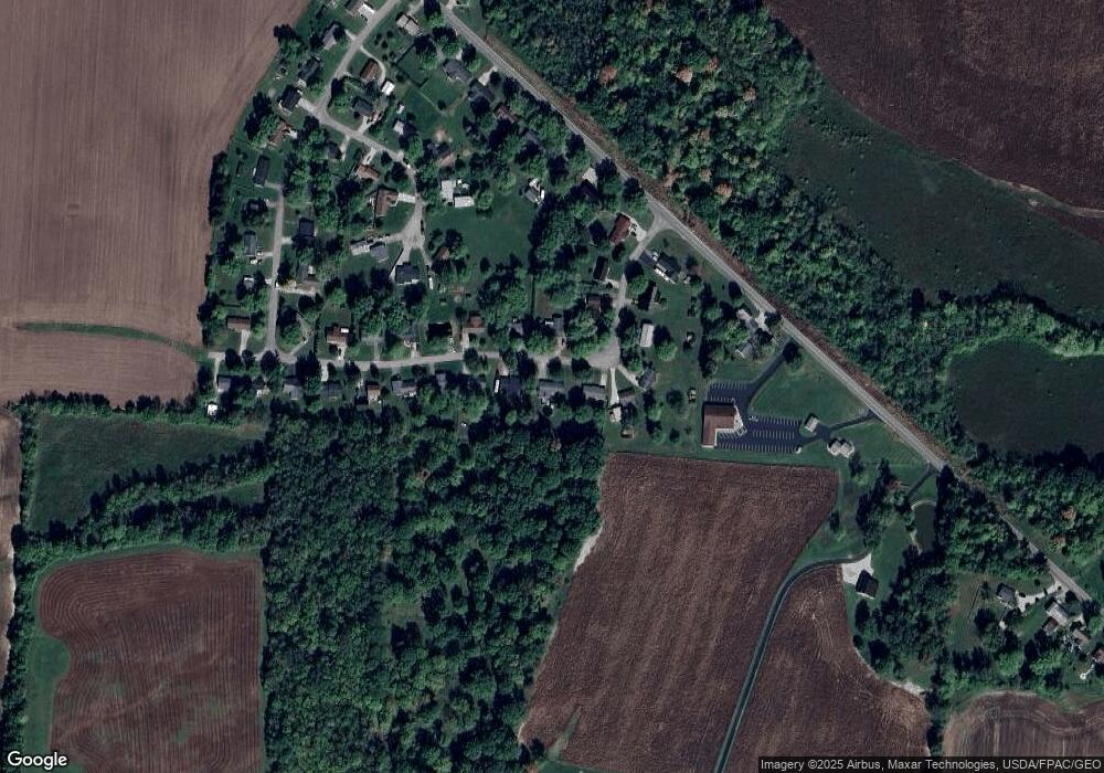 6509 Putnam Dr, Circleville, OH 43113 - photo 1