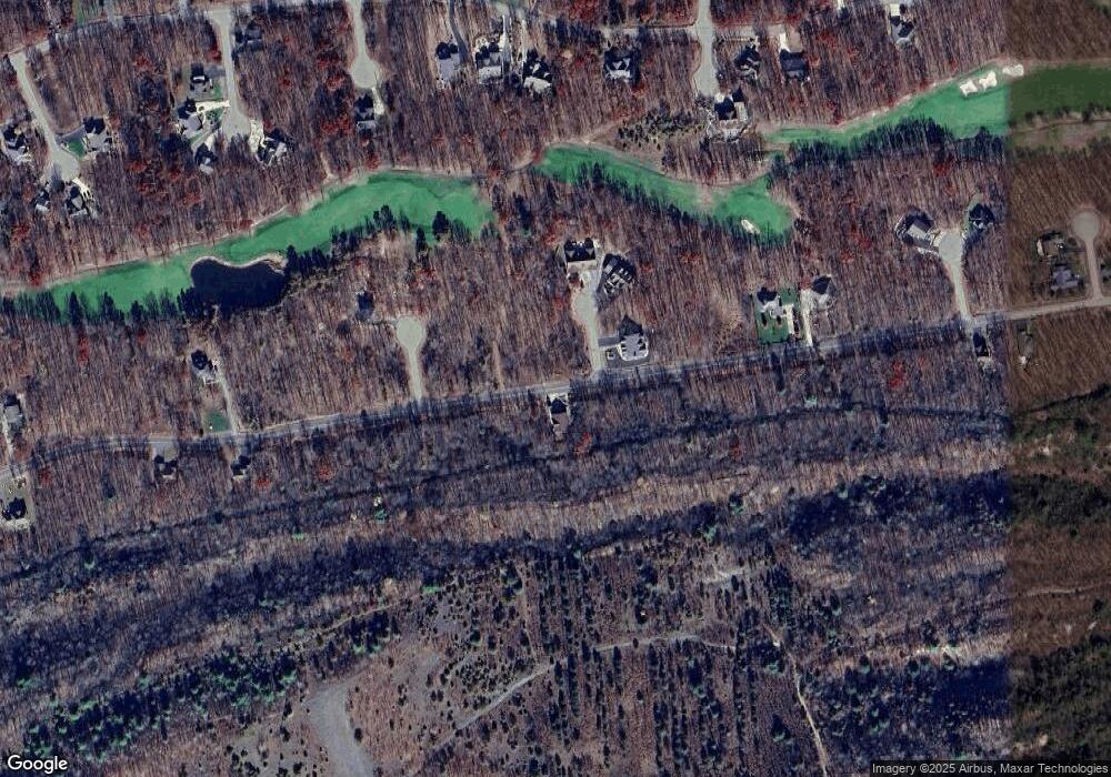 425 E Players Way, Hazle Township, PA 18202 - photo 1