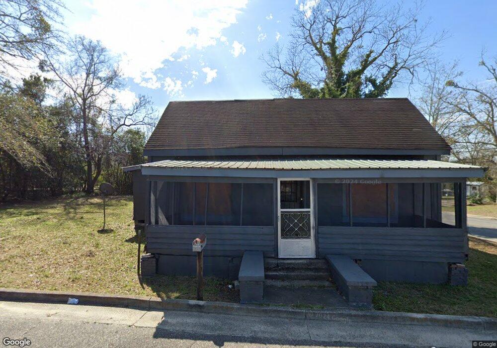 18 E Andrews St, Mc Rae, GA 31055 - photo 1