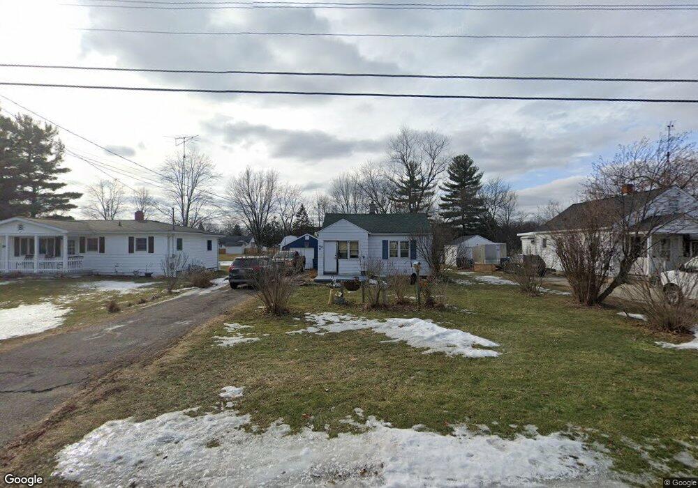 909 Moore St, Davison, MI 48423 - photo 1