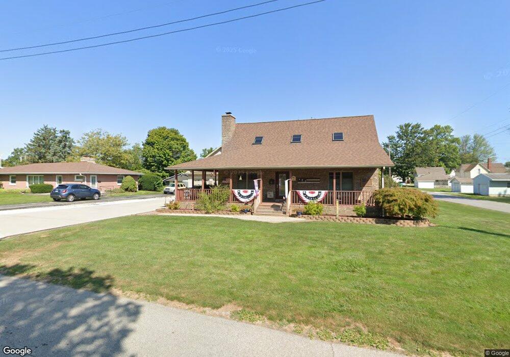 508 W Walnut St, Greentown, IN 46936 - photo 1