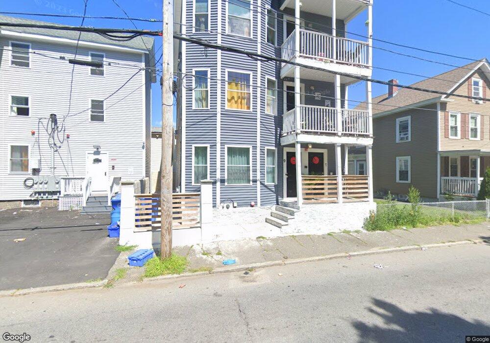 7-9 Daisy St unit 1, Lawrence, MA 01841 - photo 1