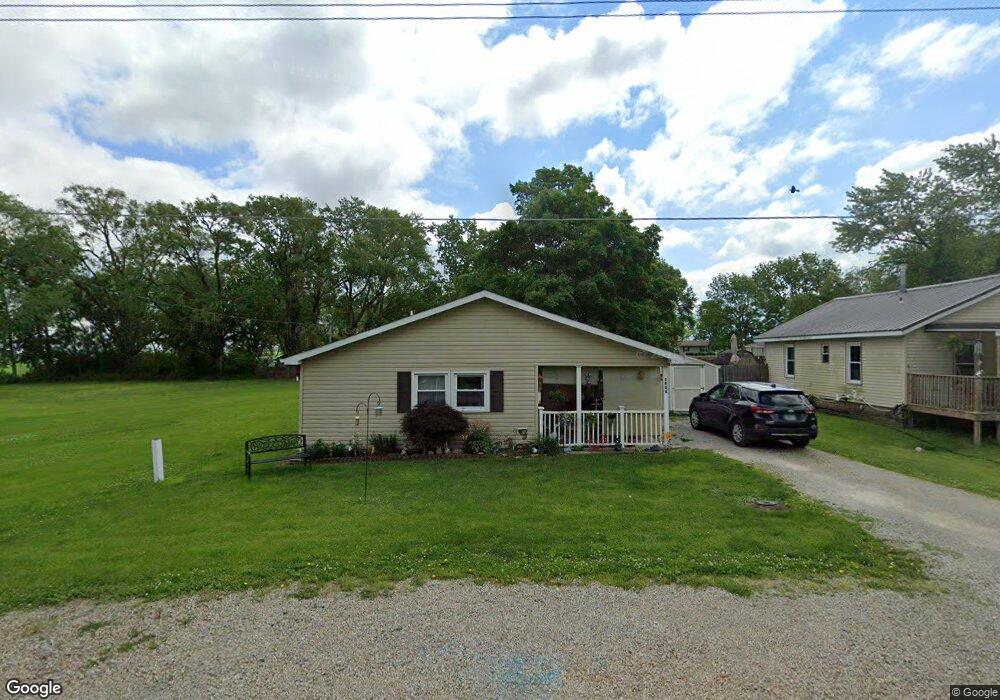 1504 N 11th St, Mattoon, IL 61938 - photo 1