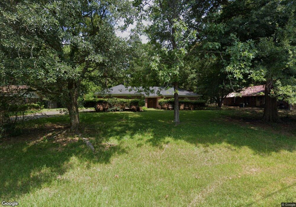 1201 E Pecan Ave, Bastrop, LA 71220 - photo 1