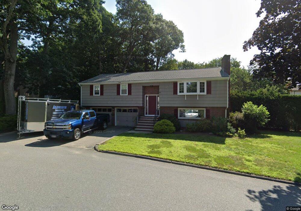 20 Rustic Rd, Stoneham, MA 02180 - photo 1