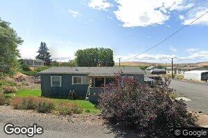 110 NW Vanderpool St, Dufur, OR 97021
