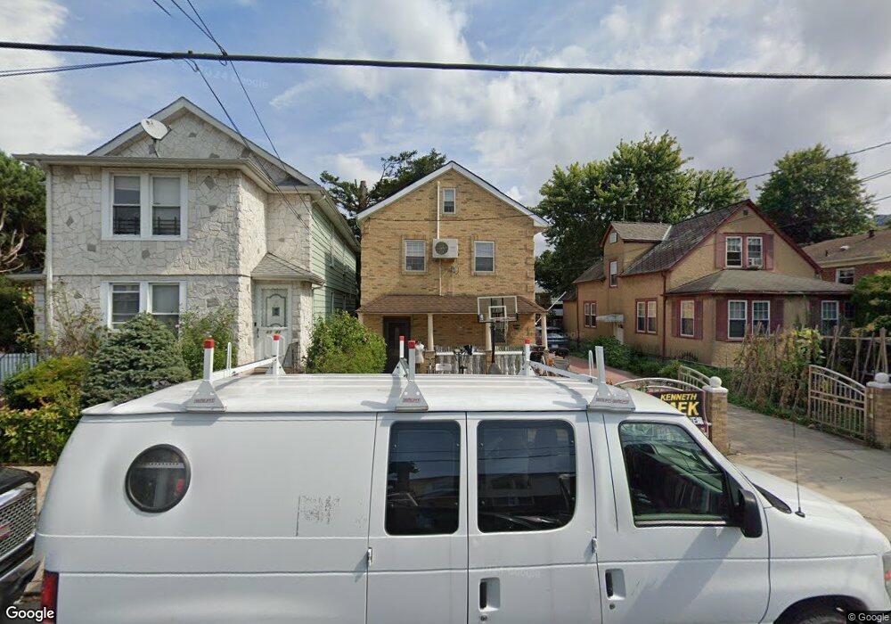 4347 166th St, Flushing, NY 11358 - photo 1