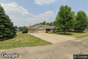 118 N Prairie Dr, Forreston, IL 61030