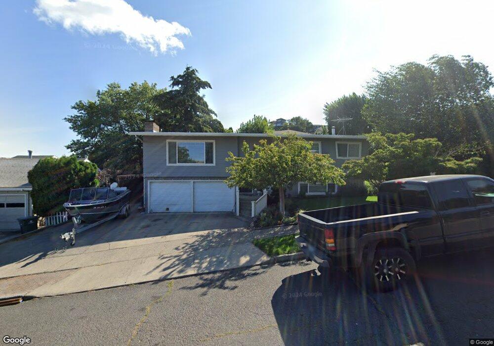 2012 Lewis St, the Dalles, OR 97058 - photo 1