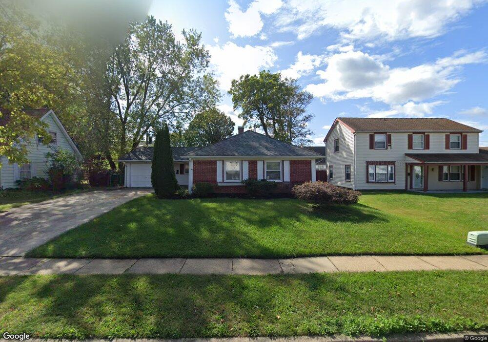 32 Pastoral Ln, Willingboro, NJ 08046 - photo 1