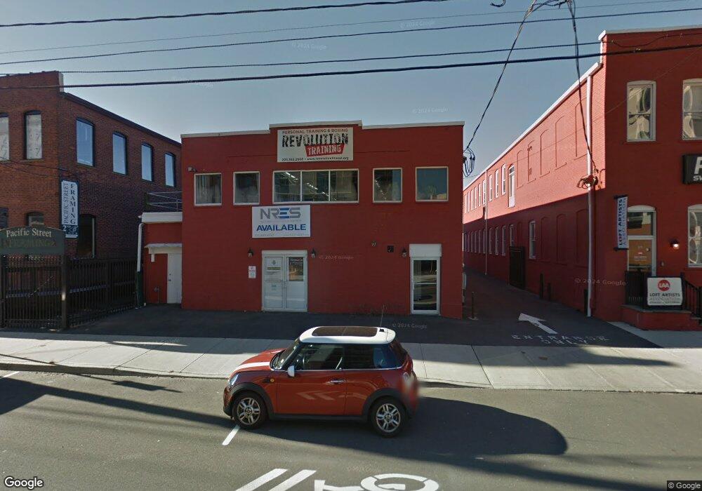 579 Pacific St, Stamford, CT 06902 - photo 1