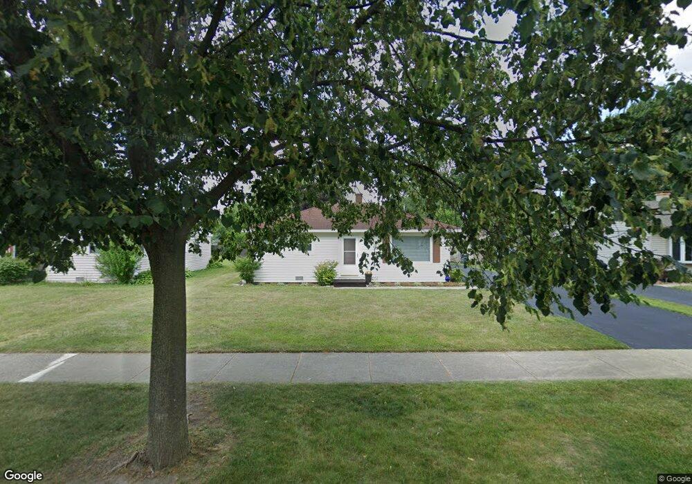 2403 Meadow Dr, Rolling Meadows, IL 60008 - photo 1