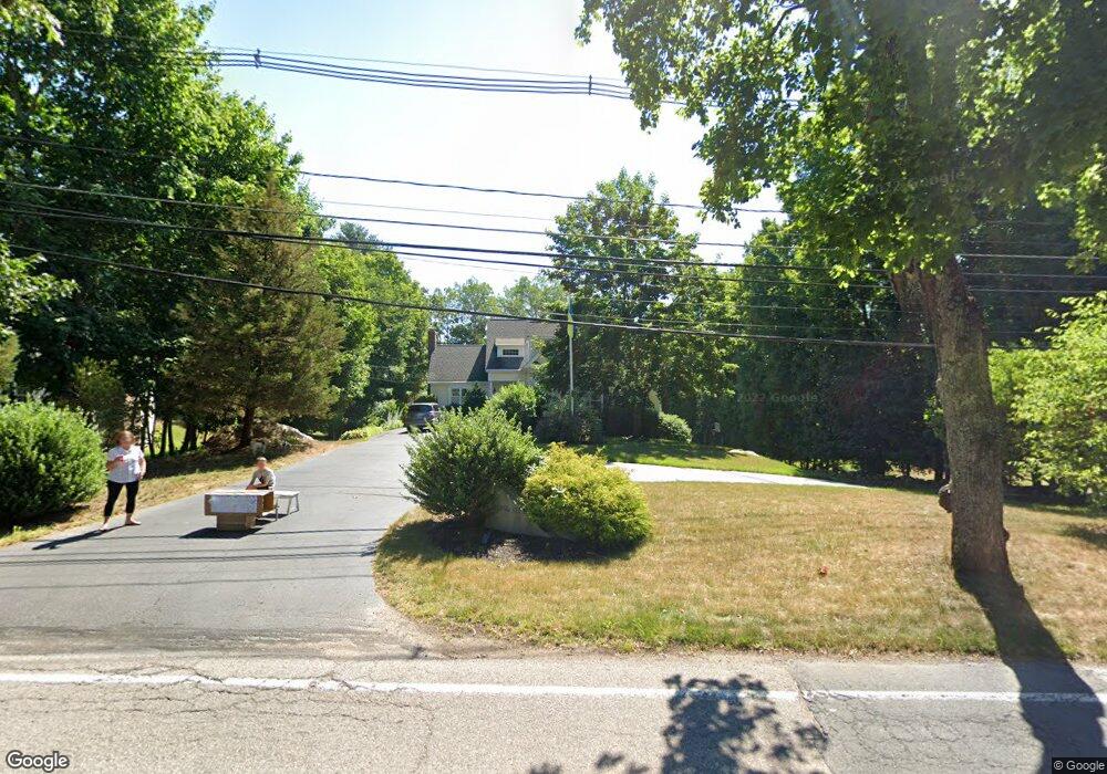 81 Harding St, Medfield, MA 02052 - photo 1