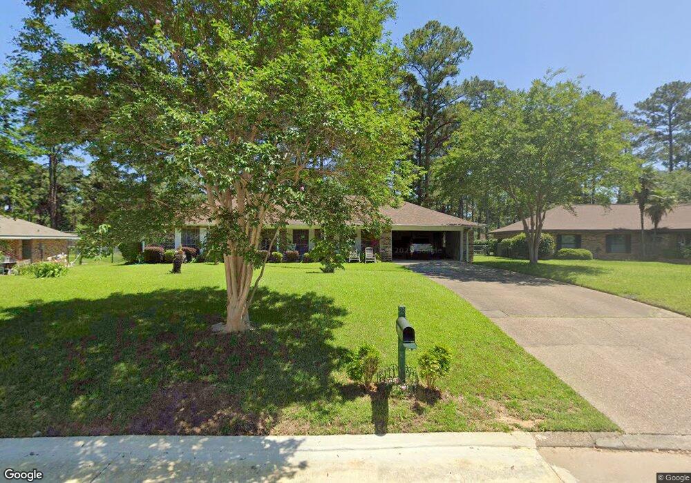 109 Rock Point Cir E, Pineville, LA 71360 - photo 1