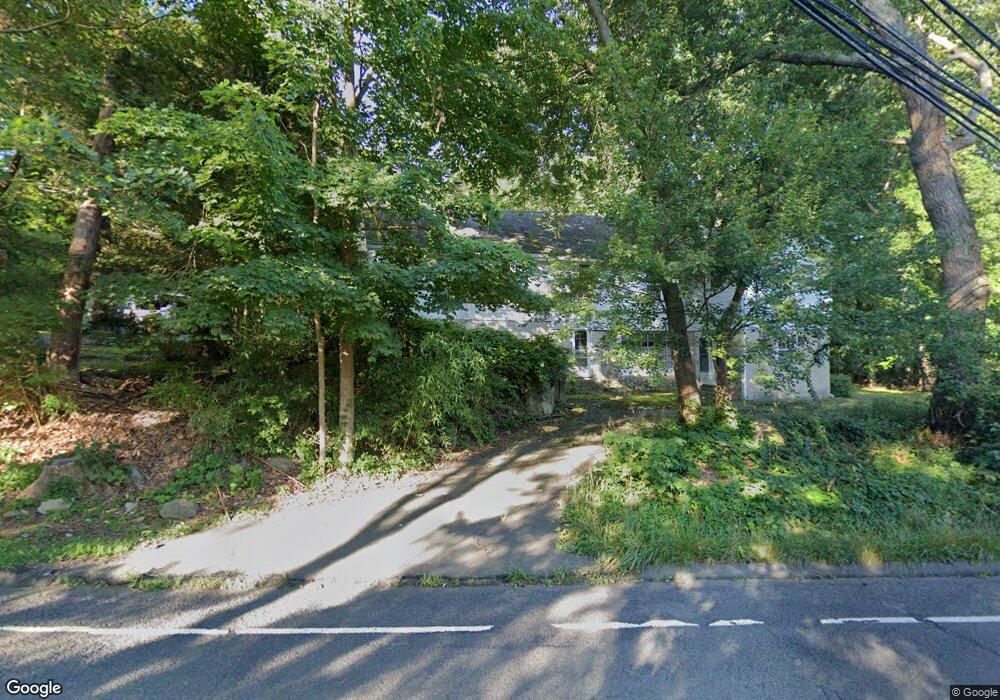 117 Georgetown Rd, Weston, CT 06883 - photo 1