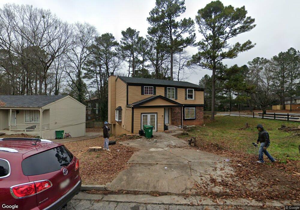 4304 Village Square Ln, Stone Mountain, GA 30083 - photo 1