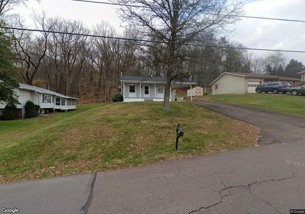 711 Country Club Dr, Bloomsburg, PA 17815 - photo 1