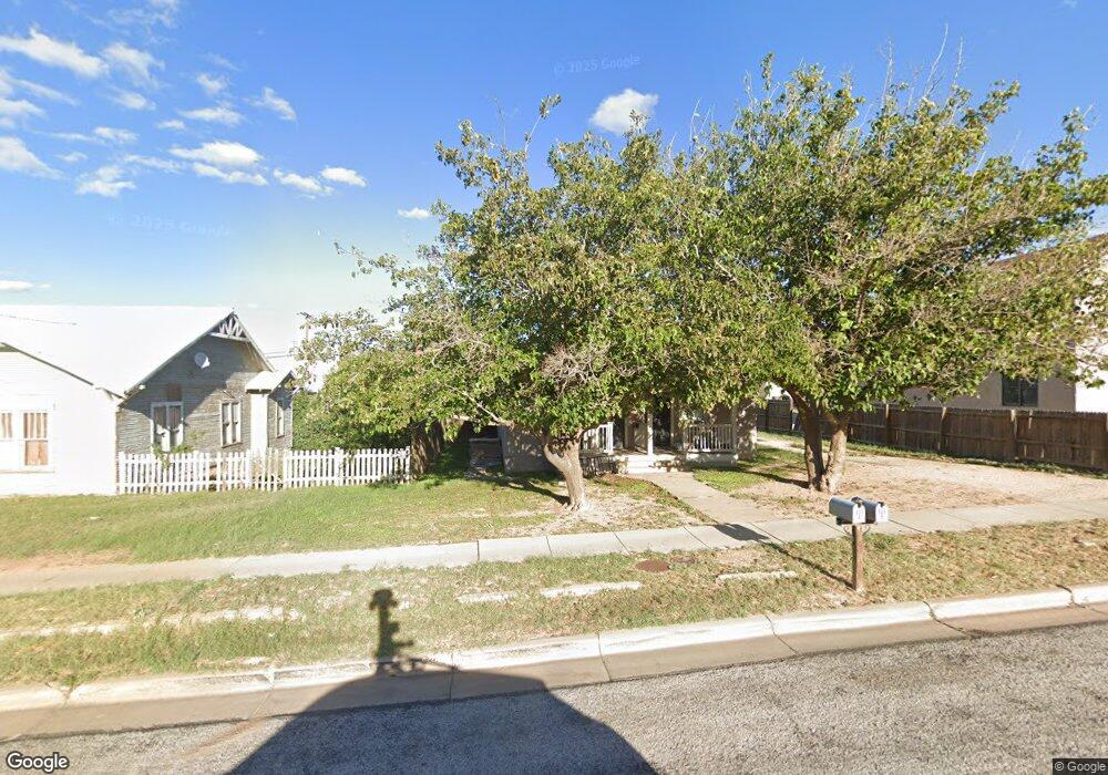 903 Scurry St, Big Spring, TX 79720 - photo 1