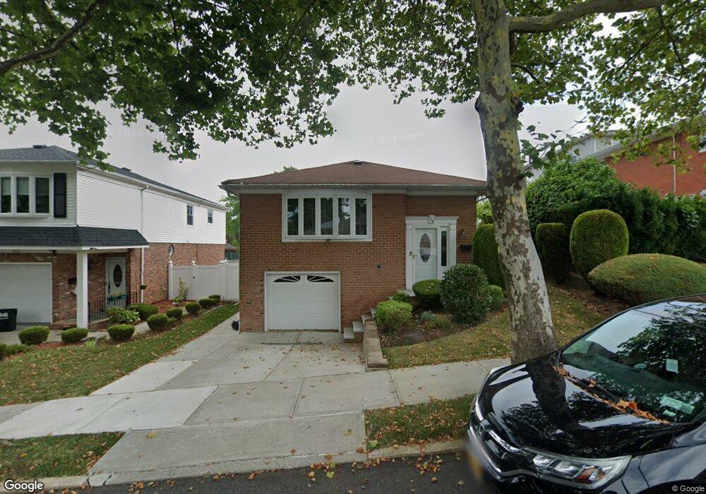 119 Mundy Ave, Staten Island, NY 10310 - photo 1