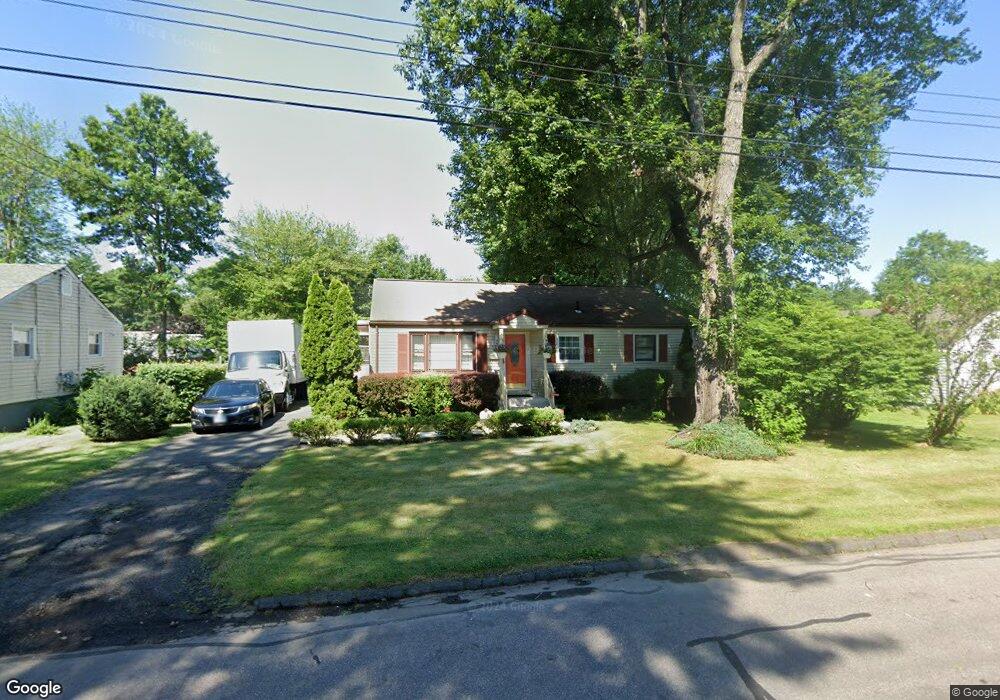 15 Mayfair Ct, Bloomfield, CT 06002 - photo 1