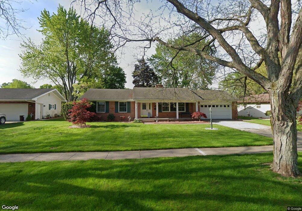 325 E Vates St, Frankenmuth, MI 48734 - photo 1