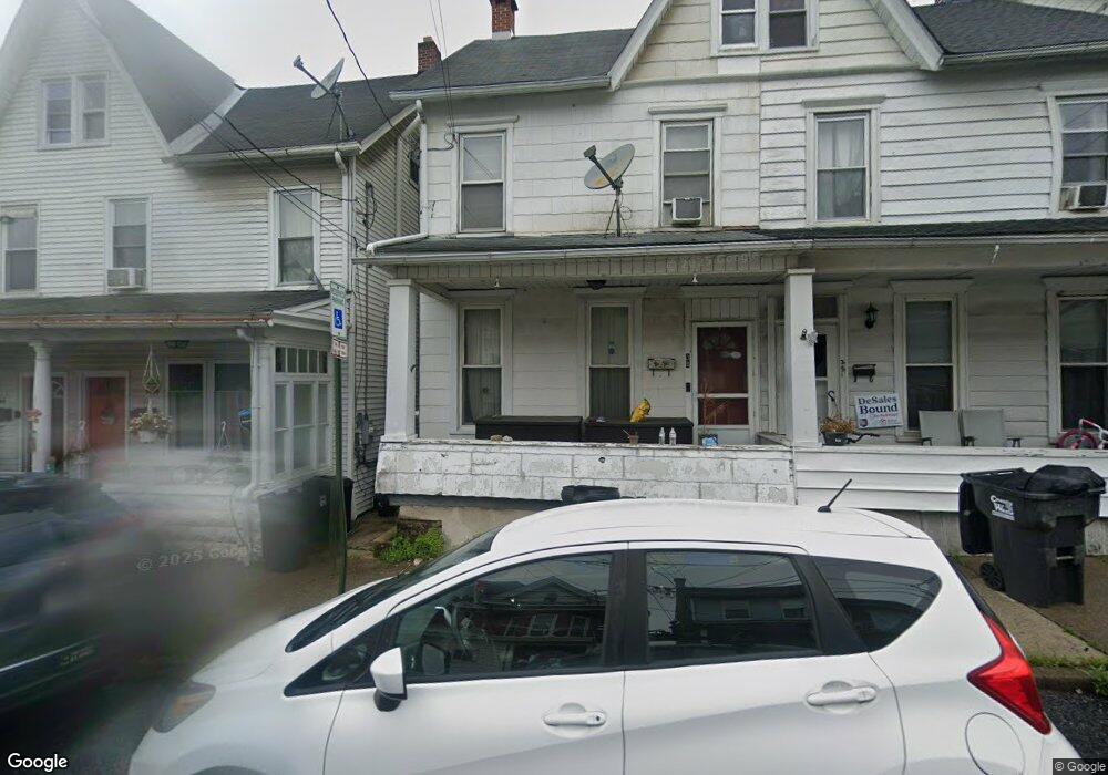 30 Dowell St, Slatington, PA 18080 - photo 1