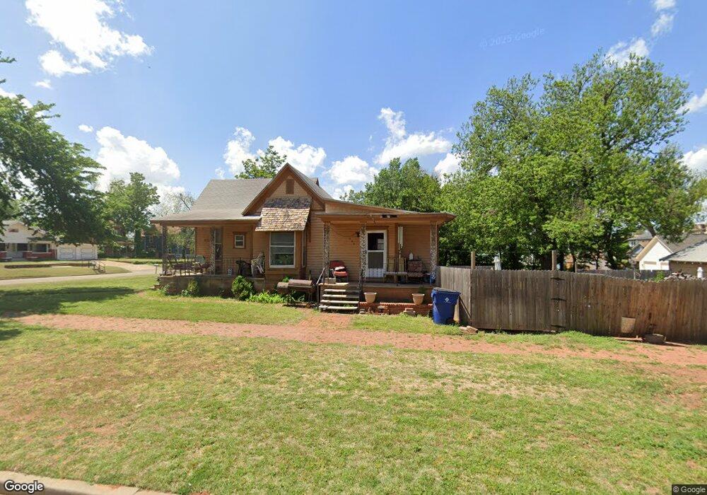 424 E Springer Ave, Guthrie, OK 73044 - photo 1