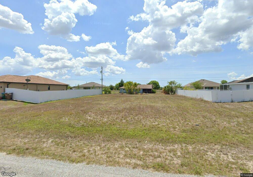 2122 NE 7th Ave, Cape Coral, FL 33909 - photo 1