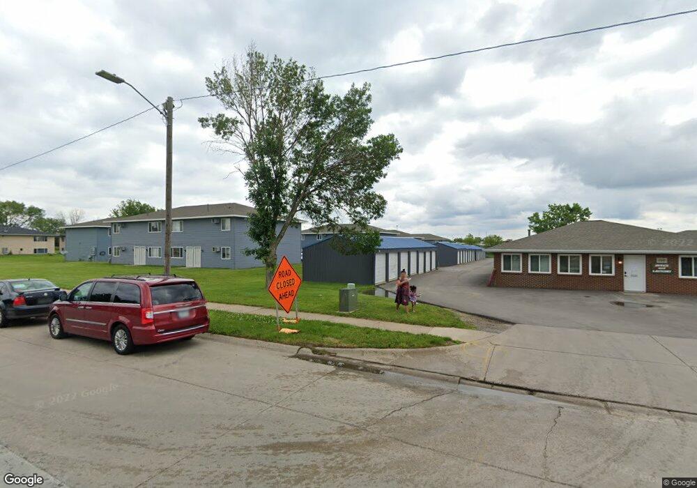 2115 Westdale Dr SW unit 5, Cedar Rapids, IA 52404 - photo 1