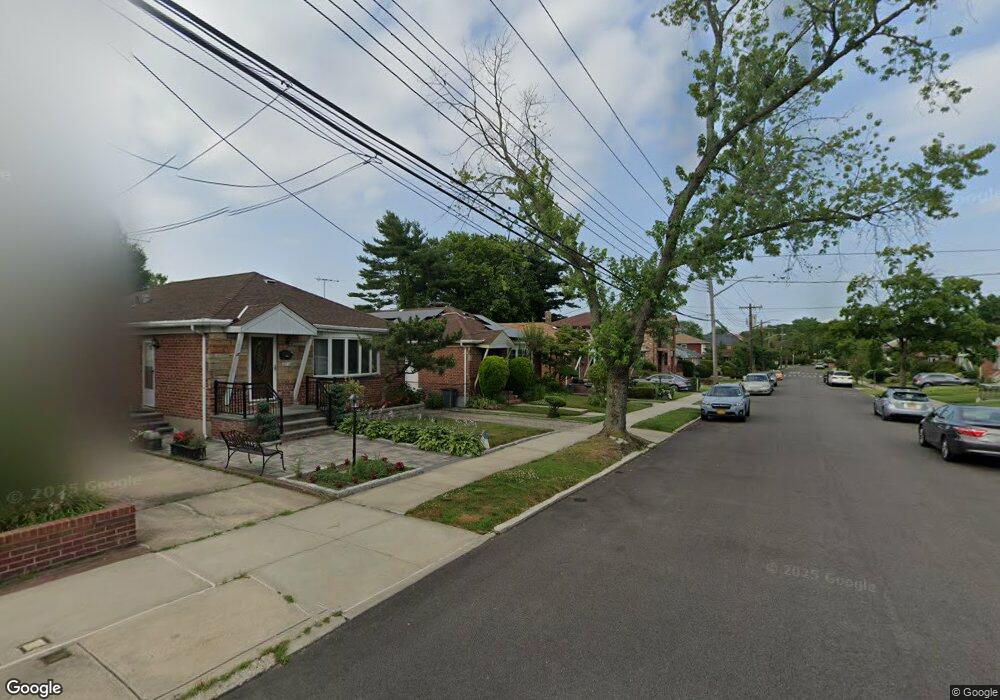 262-27 60th Ave, Flushing, NY 11362 - photo 1