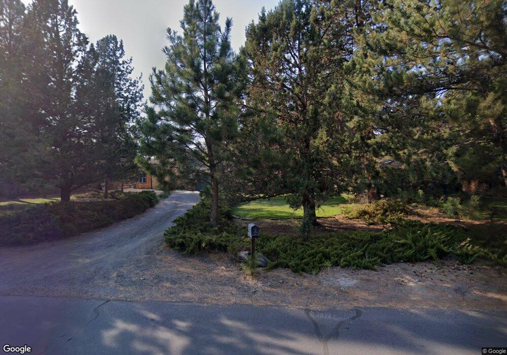 61633 Fargo Ln, Bend, OR 97702 - photo 1