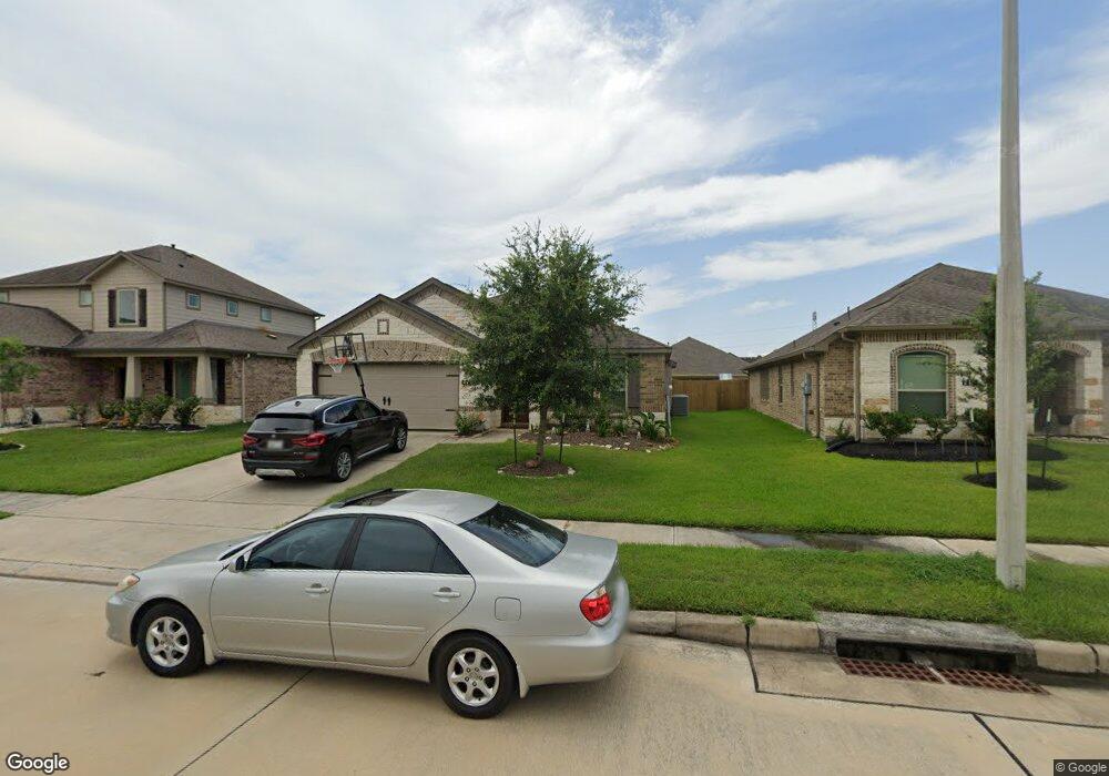 717 Rim Water Dr, Alvin, TX 77511 - photo 1