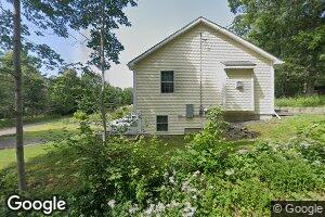 38 Park St, Boothbay Harbor, ME 04538