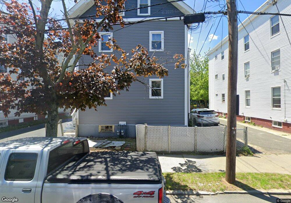 34 Brimblecom St, Lynn, MA 01902 - photo 1