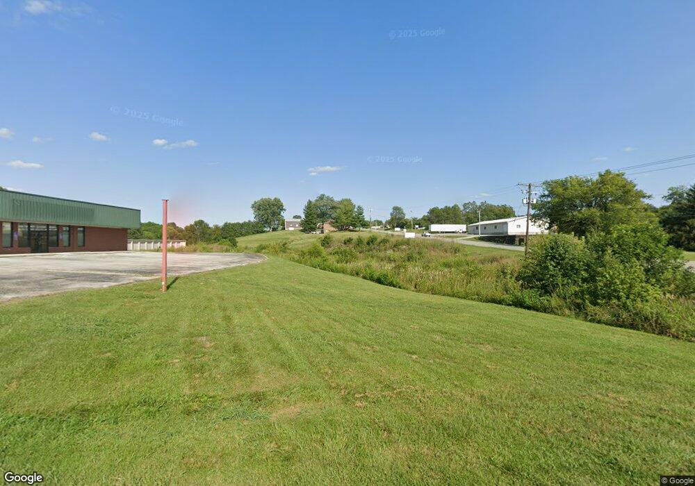 15 Arnold Ln, Bloomfield, KY 40008 - photo 1