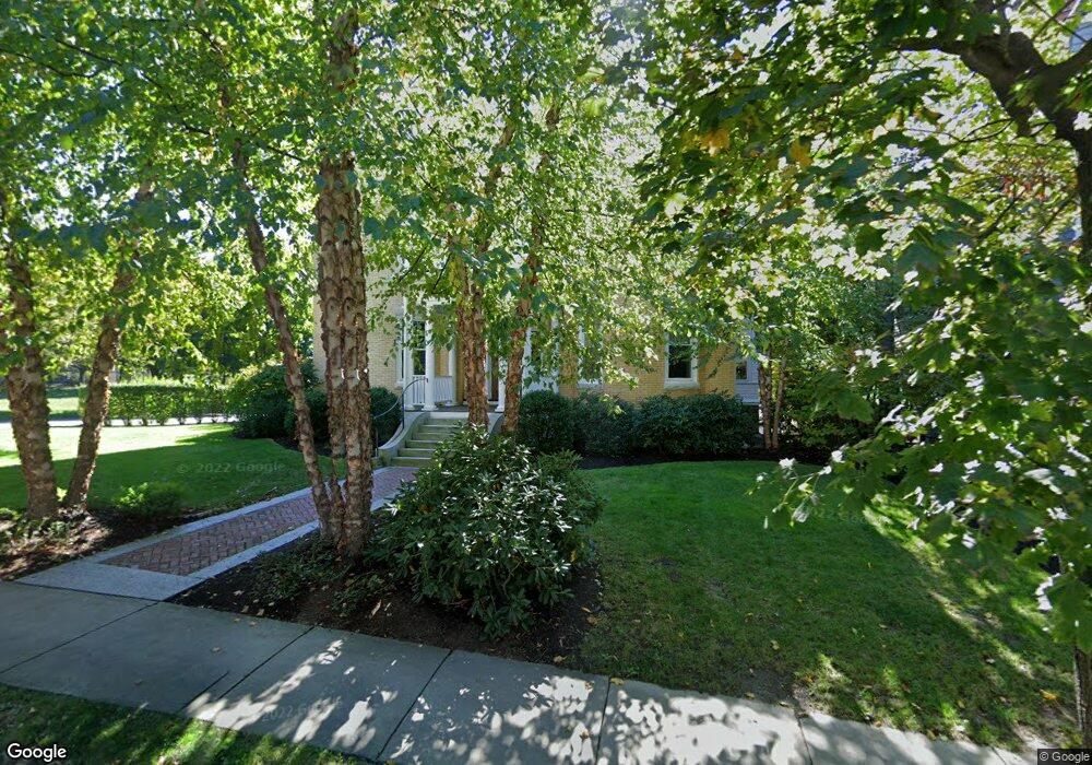 77 Addington Rd unit 1, Brookline, MA 02445 - photo 1