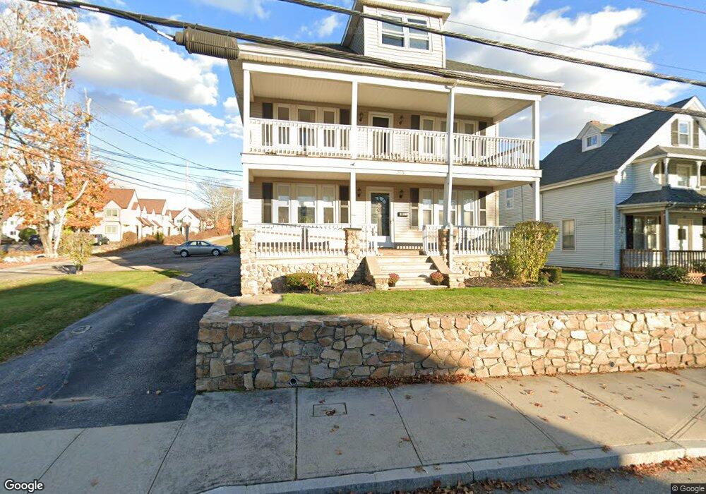 215 High St, Westerly, RI 02891 - photo 1